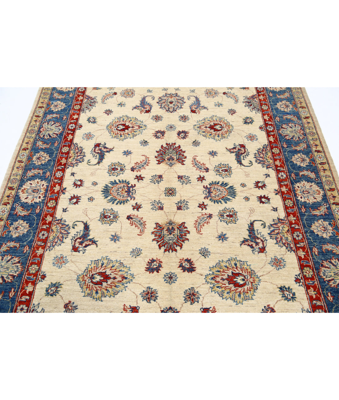 Ziegler 5'5'' X 7'8'' Hand-Knotted Wool Rug 5'5'' x 7'8'' (163 X 230) / Ivory / Blue