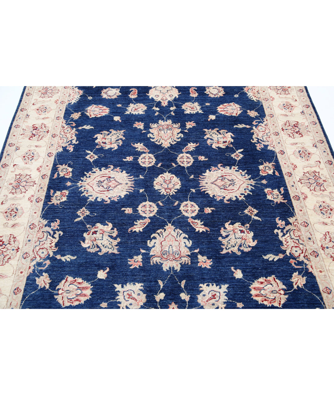 Ziegler 5'5'' X 7'9'' Hand-Knotted Wool Rug 5'5'' x 7'9'' (163 X 233) / Blue / Ivory