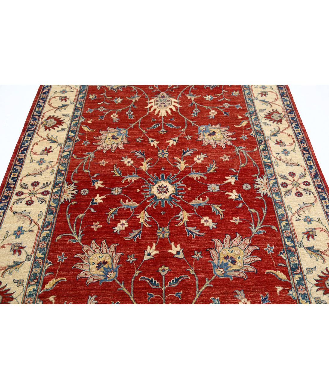 Ziegler 5'6'' X 7'10'' Hand-Knotted Wool Rug 5'6'' x 7'10'' (165 X 235) / Red / Ivory