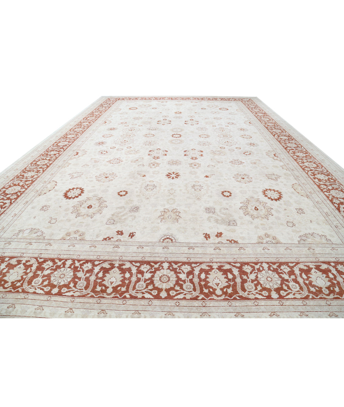 Ziegler 15'0'' X 21'6'' Hand-Knotted Wool Rug 15'0'' x 21'6'' (450 X 645) / Ivory / Red