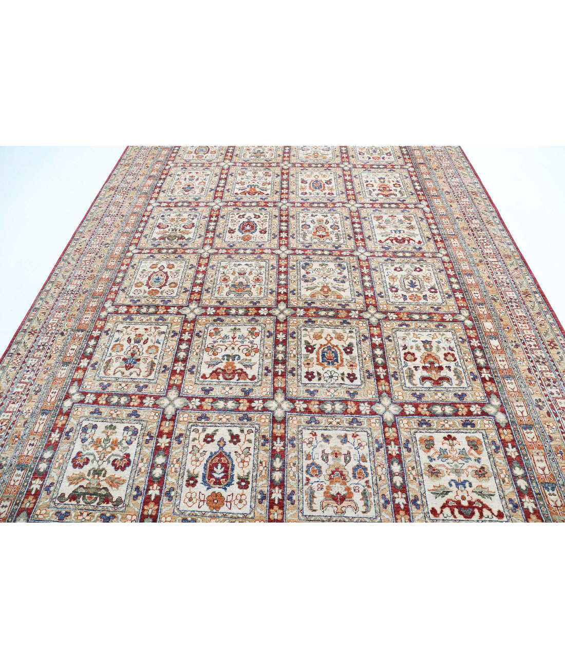 Bakhtiari 7'10'' X 11'5'' Hand-Knotted Wool Rug 7'10'' x 11'5'' (235 X 343) / Red / Ivory