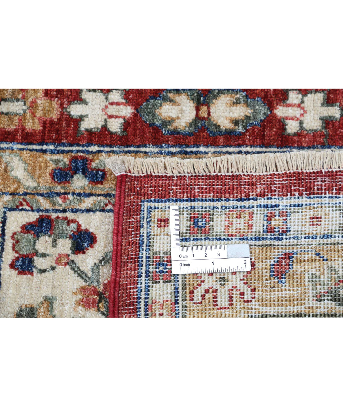 Bakhtiari 4'4'' X 6'8'' Hand-Knotted Wool Rug 4'4'' x 6'8'' (130 X 200) / Red / Ivory