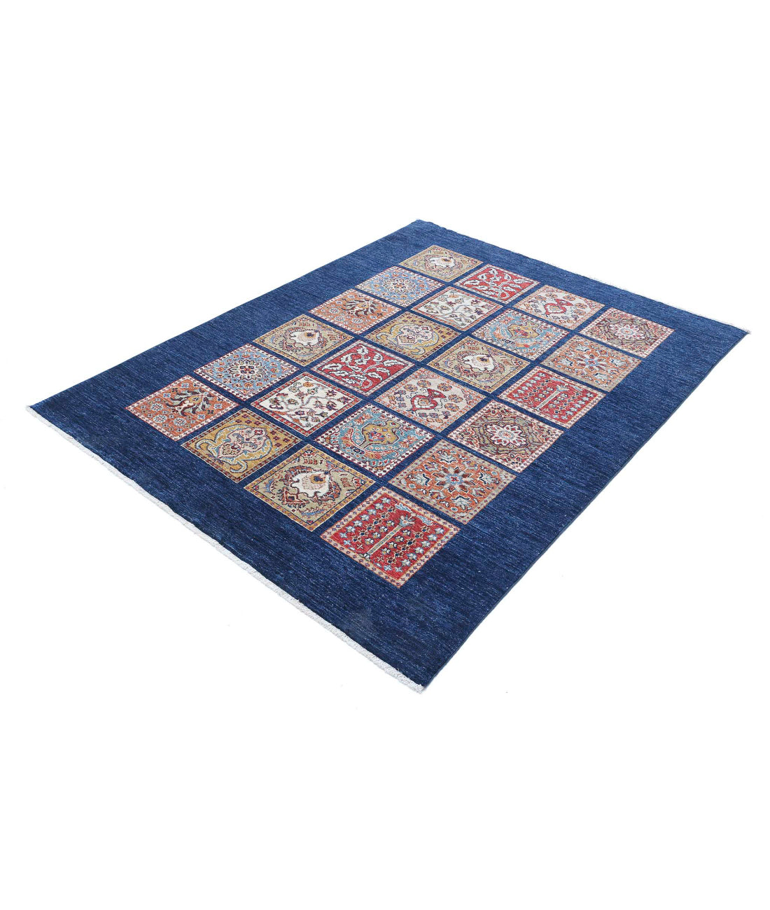 Bakhtiari 4'10'' X 6'3'' Hand-Knotted Wool Rug 4'10'' x 6'3'' (145 X 188) / Blue / Ivory