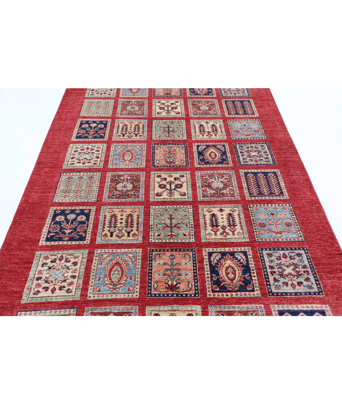 Bakhtiari 5'4'' X 8'0'' Hand-Knotted Wool Rug 5'4'' x 8'0'' (160 X 240) / Red / Blue