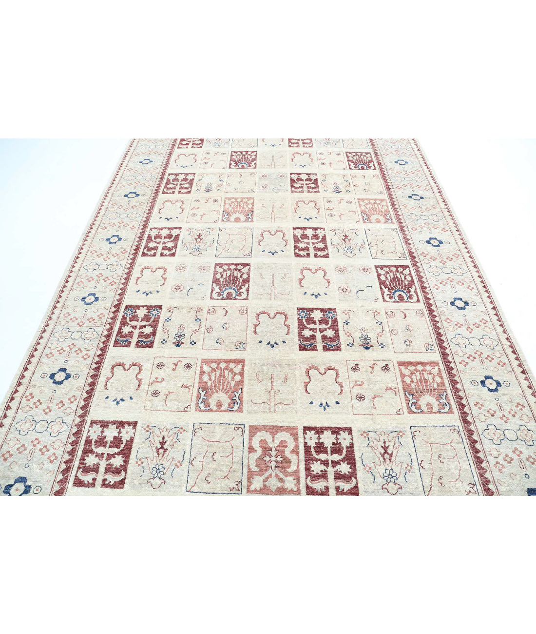 Bakhtiari 6'7'' X 9'10'' Hand-Knotted Wool Rug 6'7'' x 9'10'' (198 X 295) / Ivory / Grey