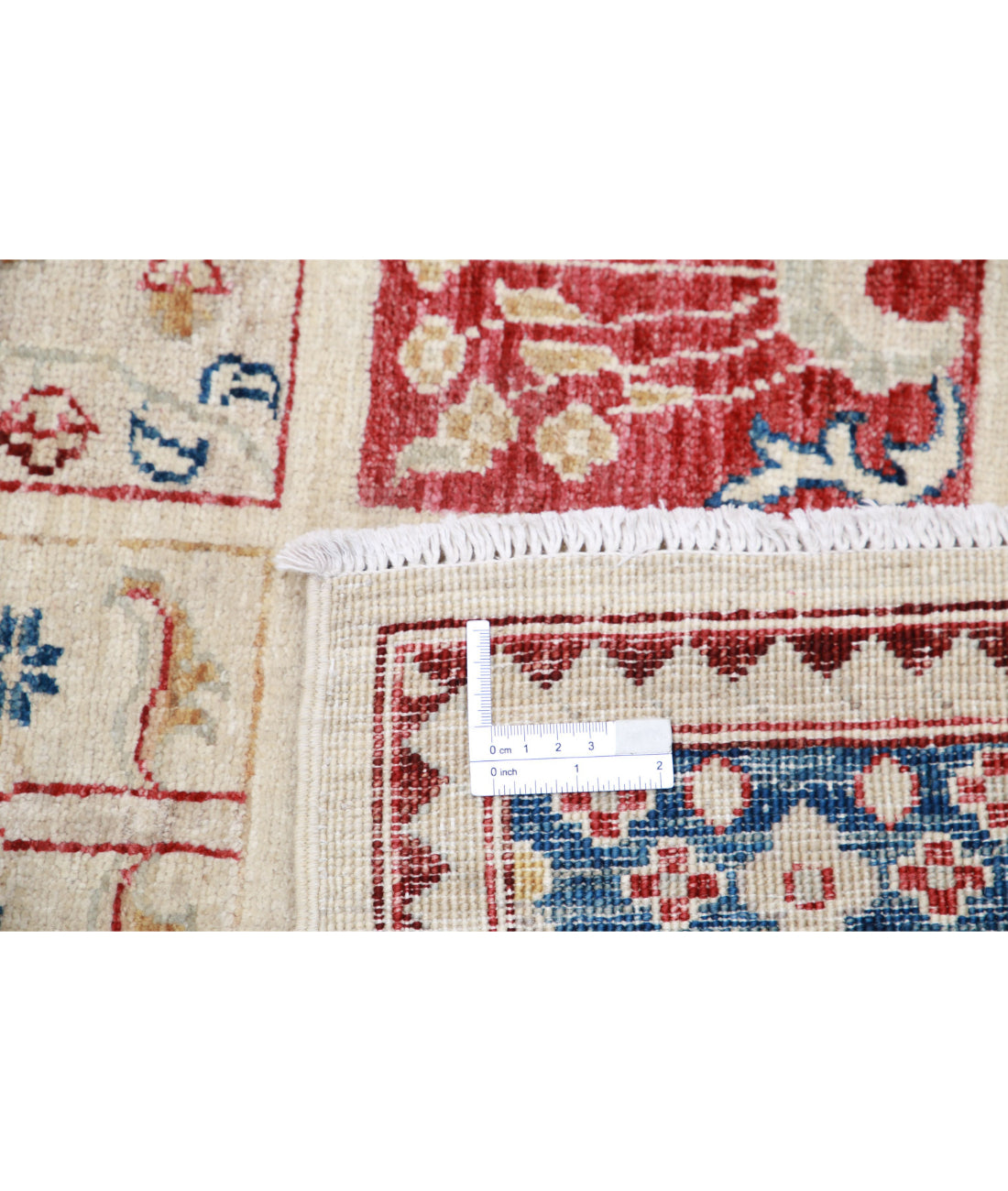 Bakhtiari 5'7'' X 7'6'' Hand-Knotted Wool Rug 5'7'' x 7'6'' (168 X 225) / Multi / Grey