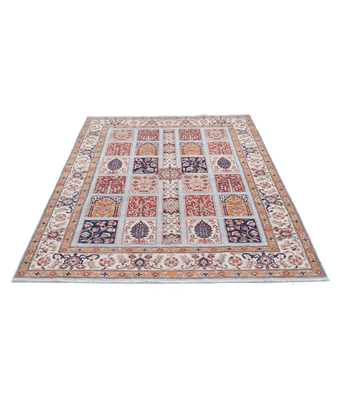 Bakhtiari 4'9'' X 6'5'' Hand-Knotted Wool Rug 4'9'' x 6'5'' (143 X 193) / Multi / Ivory