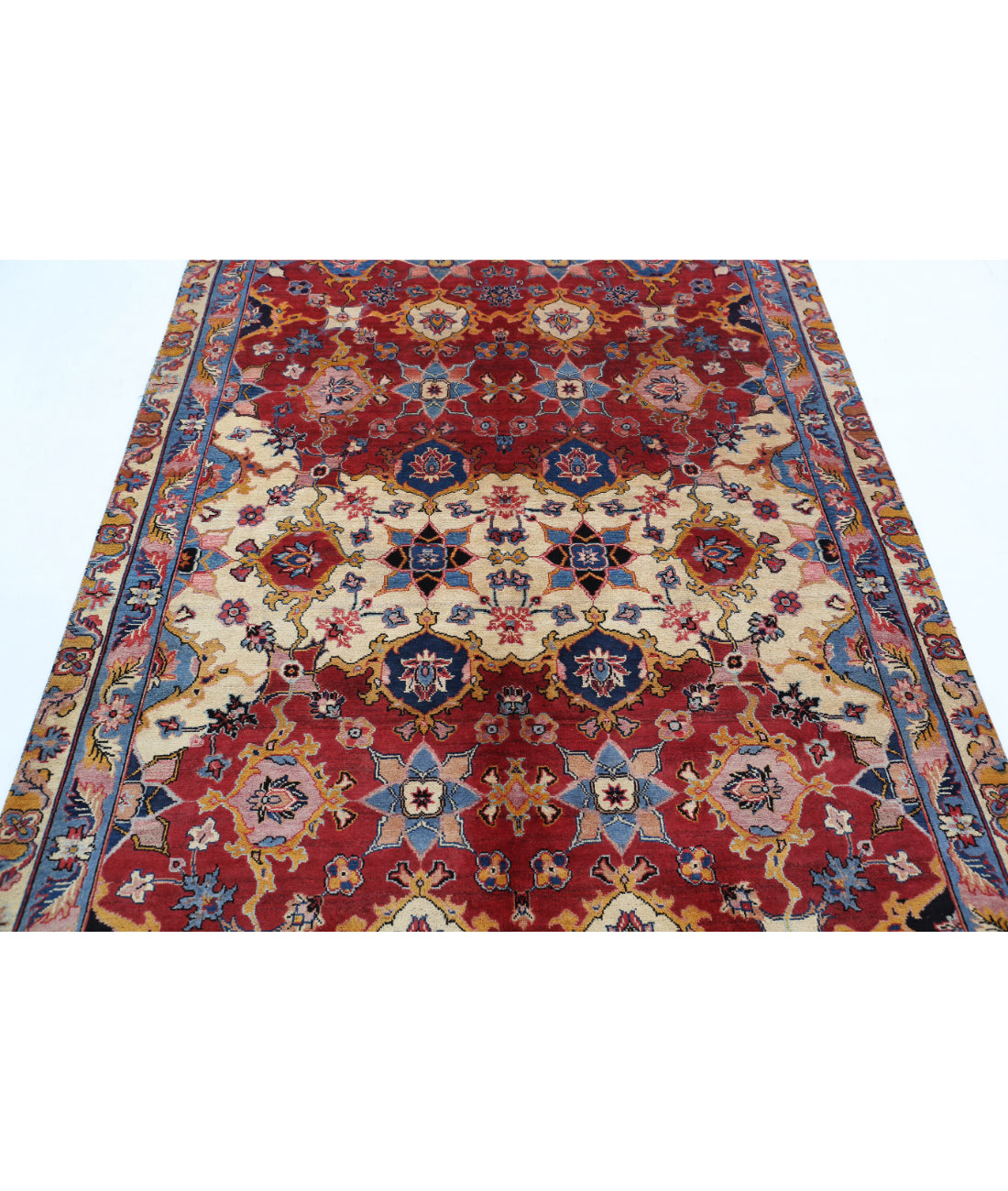 Agra 5'0'' X 7'0'' Hand-Knotted Wool Rug 5'0'' x 7'0'' (60 X 123) / Red / Blue