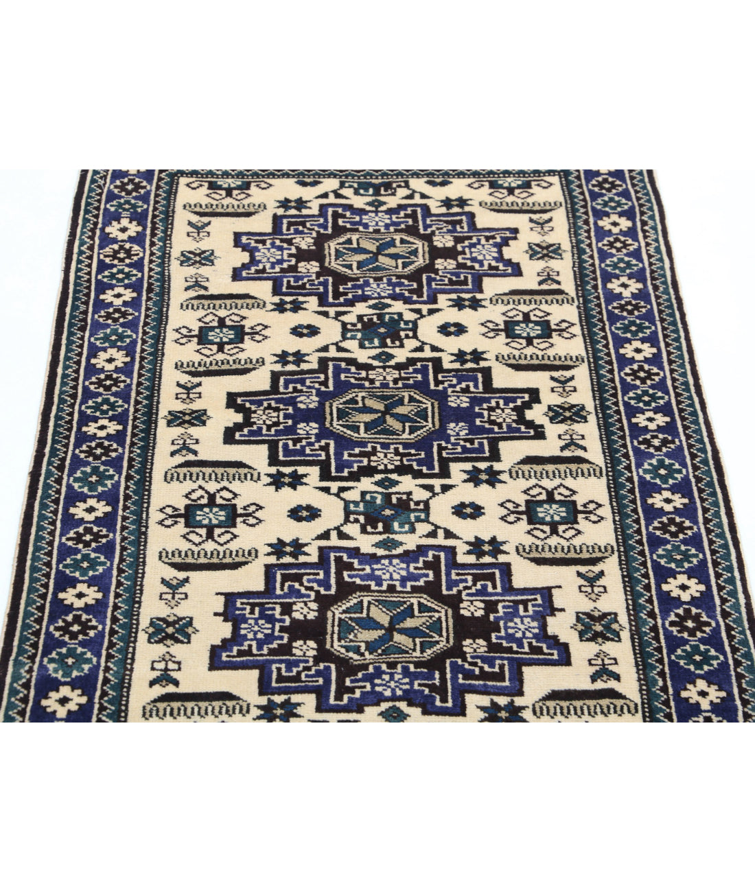 Kazak 2'5'' X 3'4'' Hand-Knotted Wool Rug 2'5'' x 3'4'' (73 X 100) / Ivory / Blue