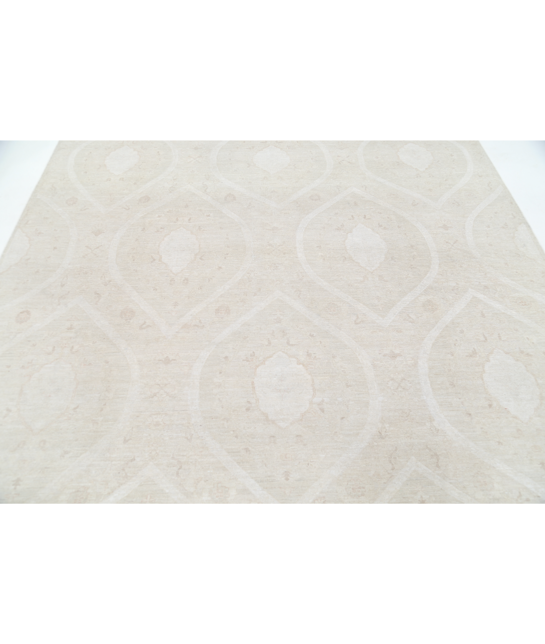Hand Knotted Artemix Wool Rug 7' 11" X 9' 6" 7' 11" X 9' 6" (241 X 290) / Brown / Brown