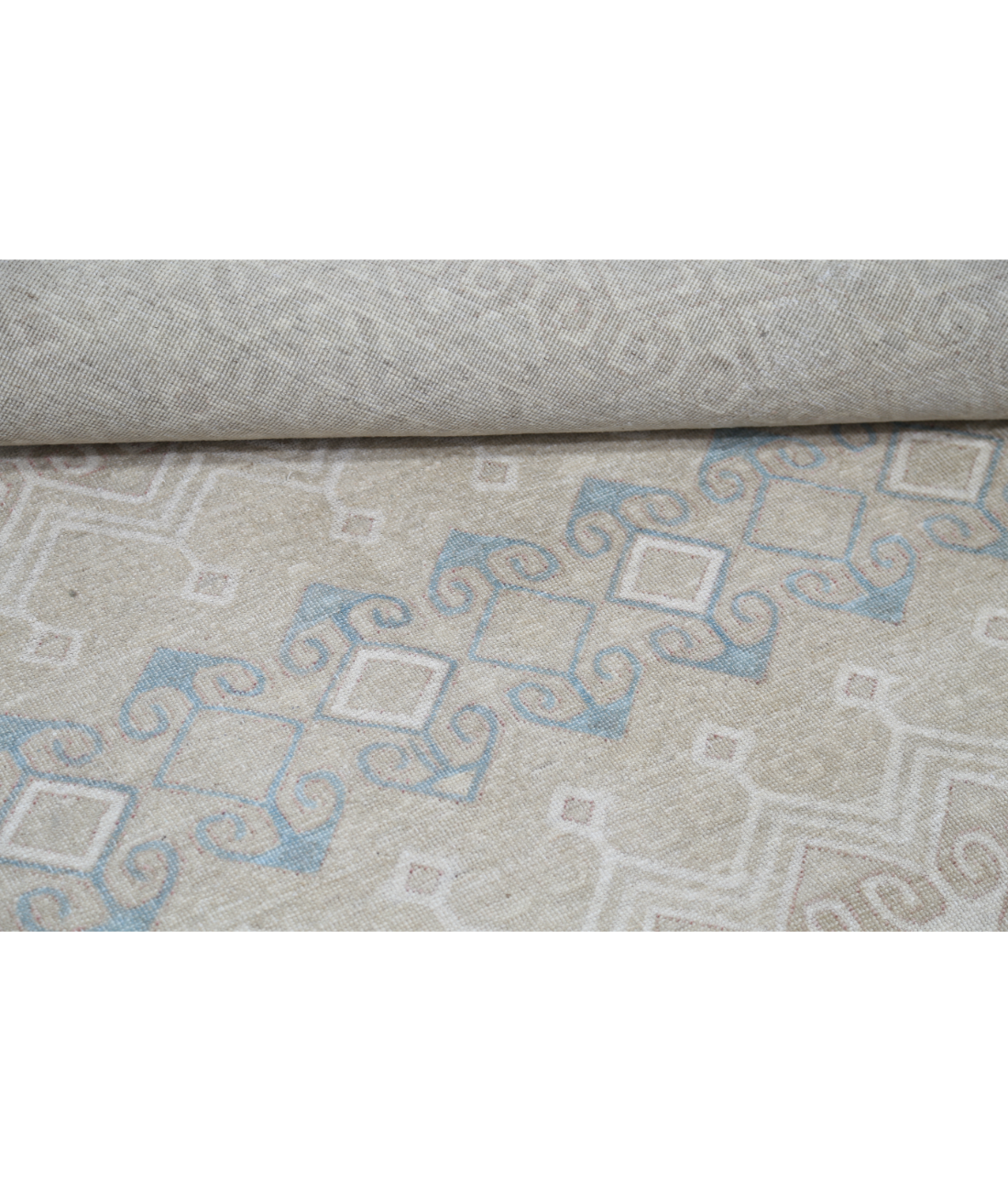 Hand Knotted Artemix Wool Rug 6' 6" X 9' 6" 6' 6" X 9' 6" (198 X 290) / Ivory / Ivory