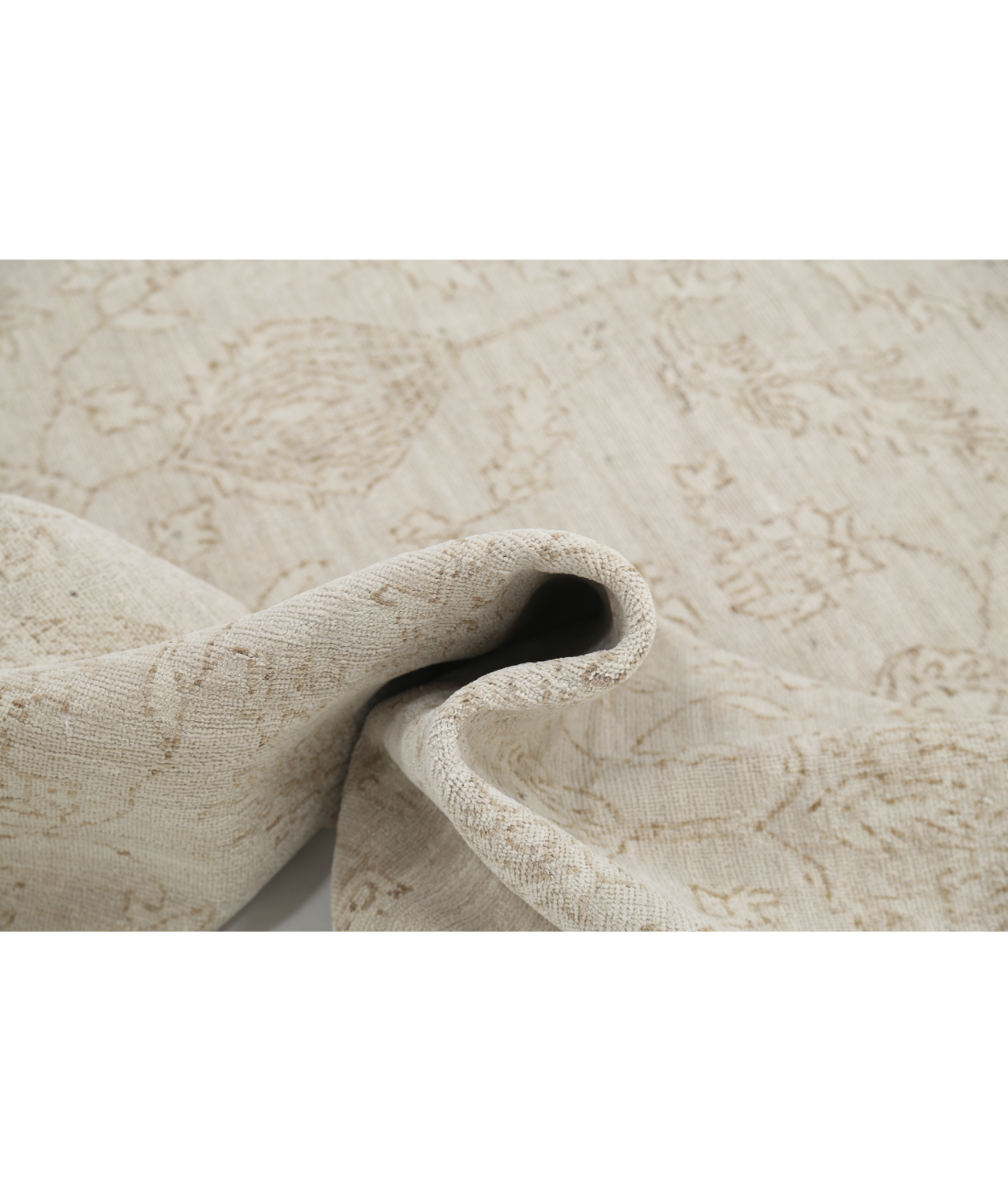 Hand Knotted Artemix Wool Rug 8' 0" X 9' 11" 8' 0" X 9' 11" (244 X 302) / Beige / Taupe