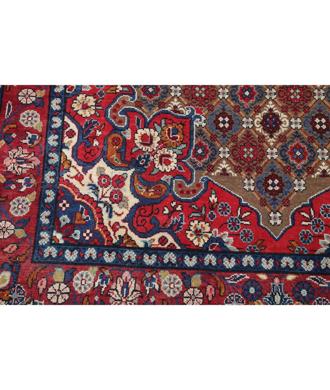 Bijar 5'1'' X 10'2'' Hand-Knotted Wool Rug 5'1'' x 10'2'' (153 X 305) / Taupe / Red