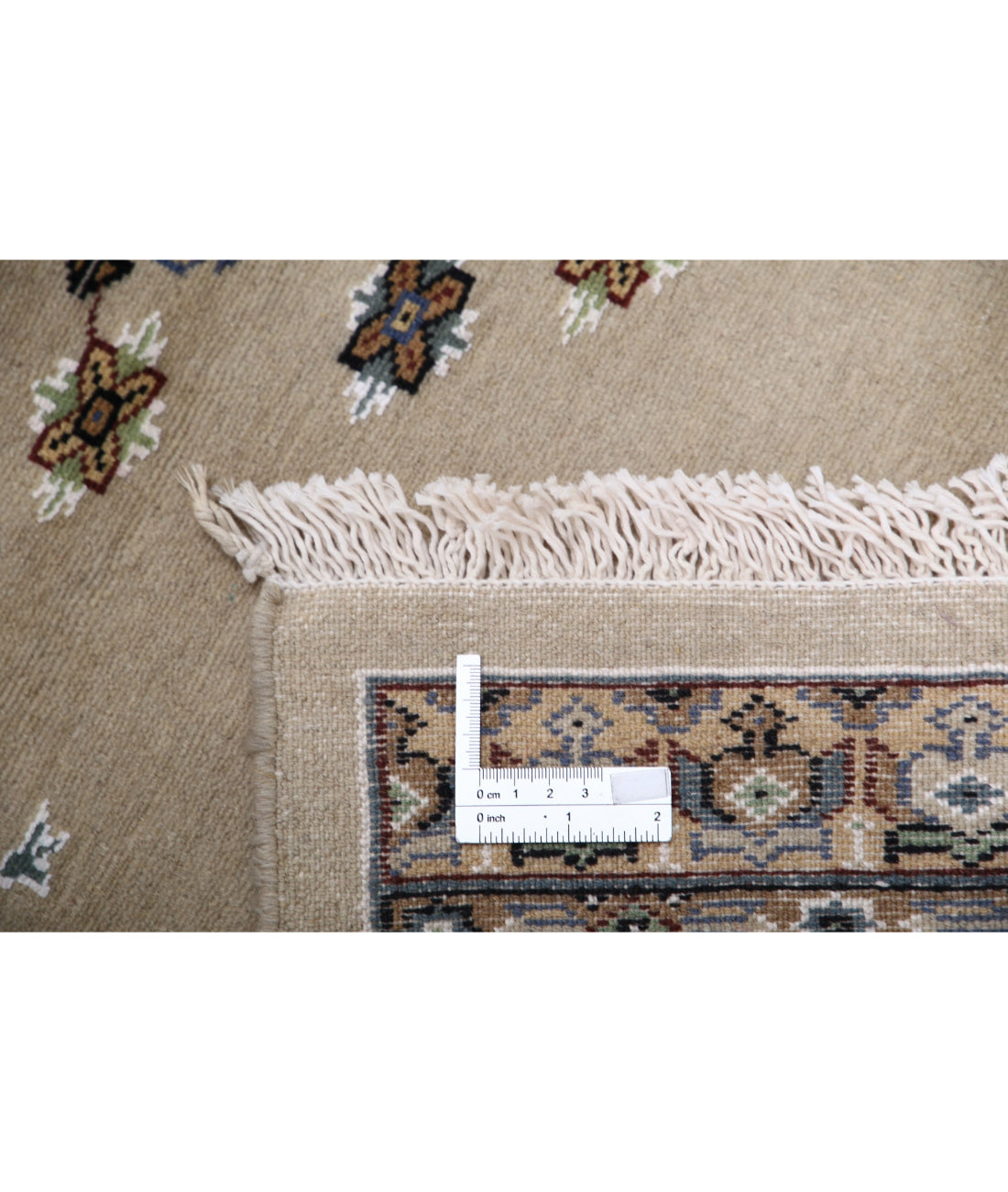 Bokhara 4'6'' X 6'4'' Hand-Knotted Wool-Silk Rug 4'6'' x 6'4'' (135 X 190) / Ivory / Gold