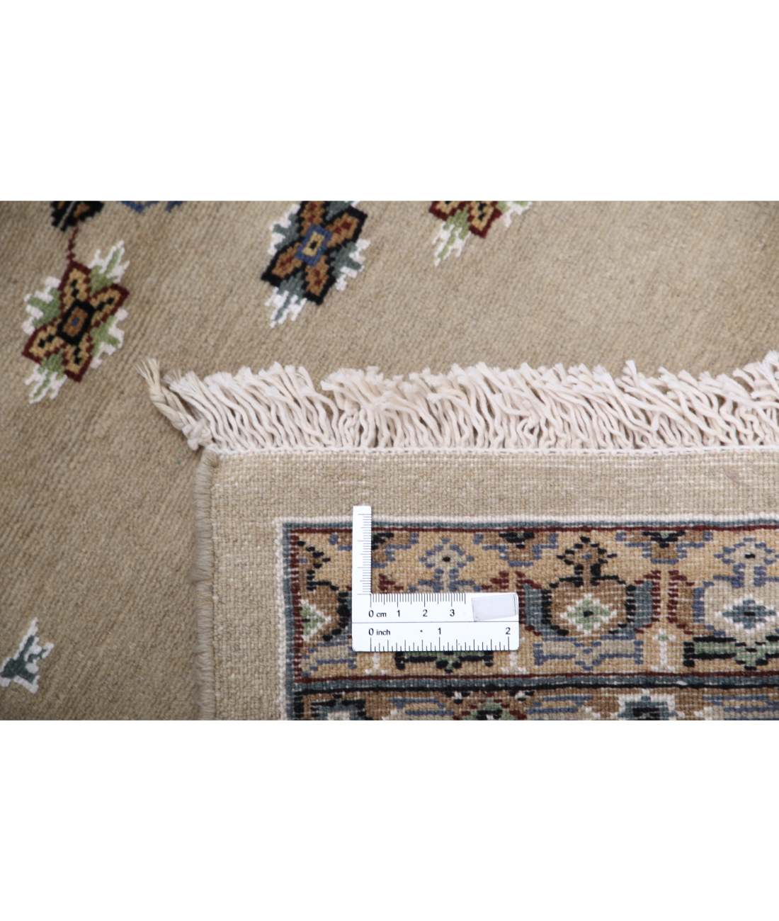 Bokhara 4'6'' X 6'4'' Hand-Knotted Wool-Silk Rug 4'6'' x 6'4'' (135 X 190) / Ivory / Gold