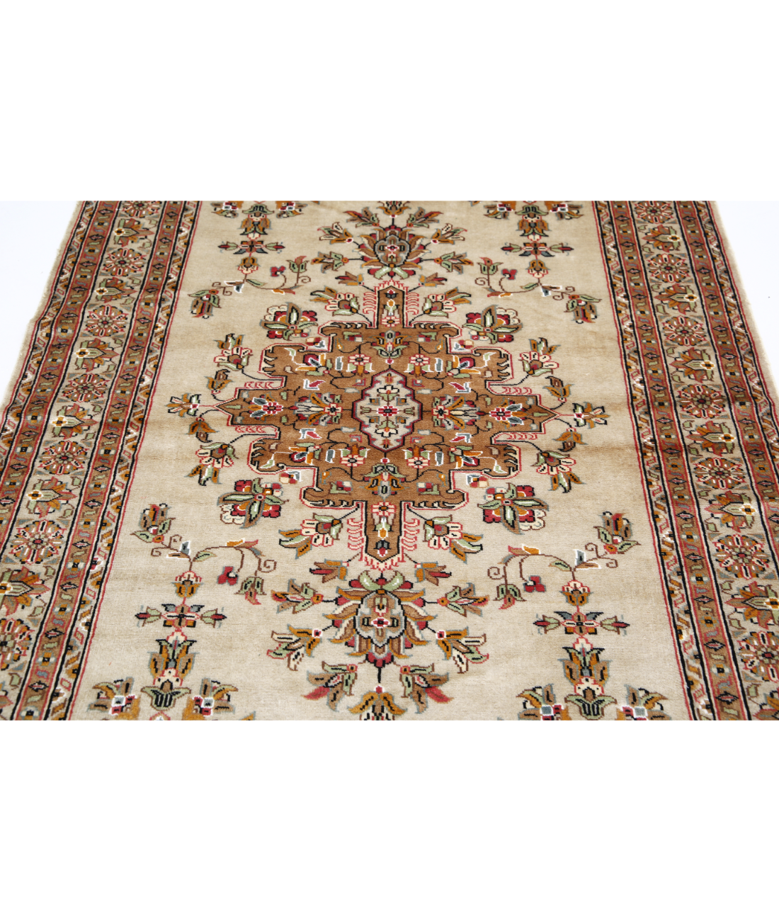 Bokhara 4'6'' X 6'8'' Hand-Knotted Wool-Silk Rug 4'6'' x 6'8'' (135 X 200) / Ivory / Ivory