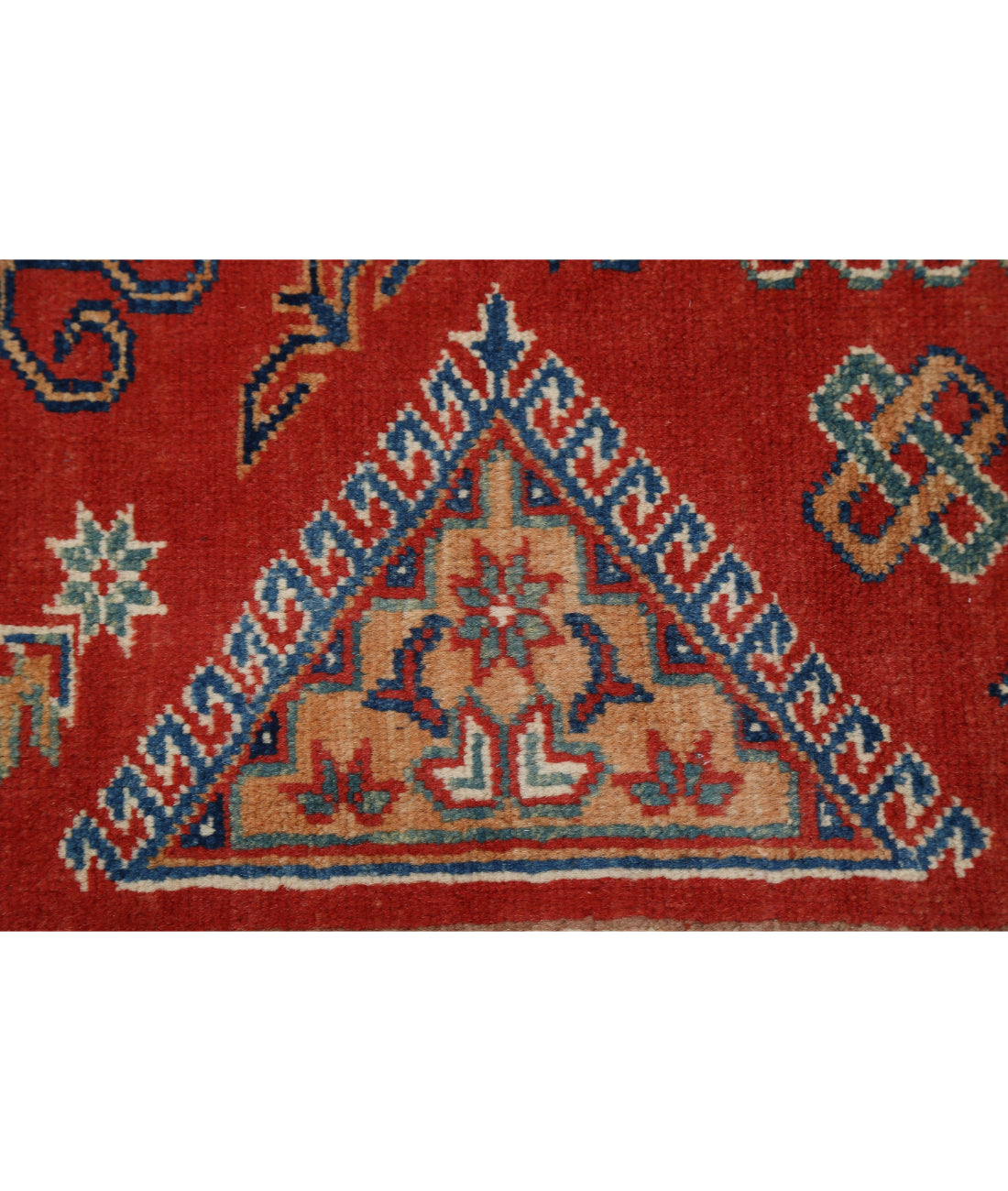 Kazak 4'11'' X 6'3'' Hand-Knotted Wool Rug 4'11'' x 6'3'' (148 X 188) / Red / Ivory