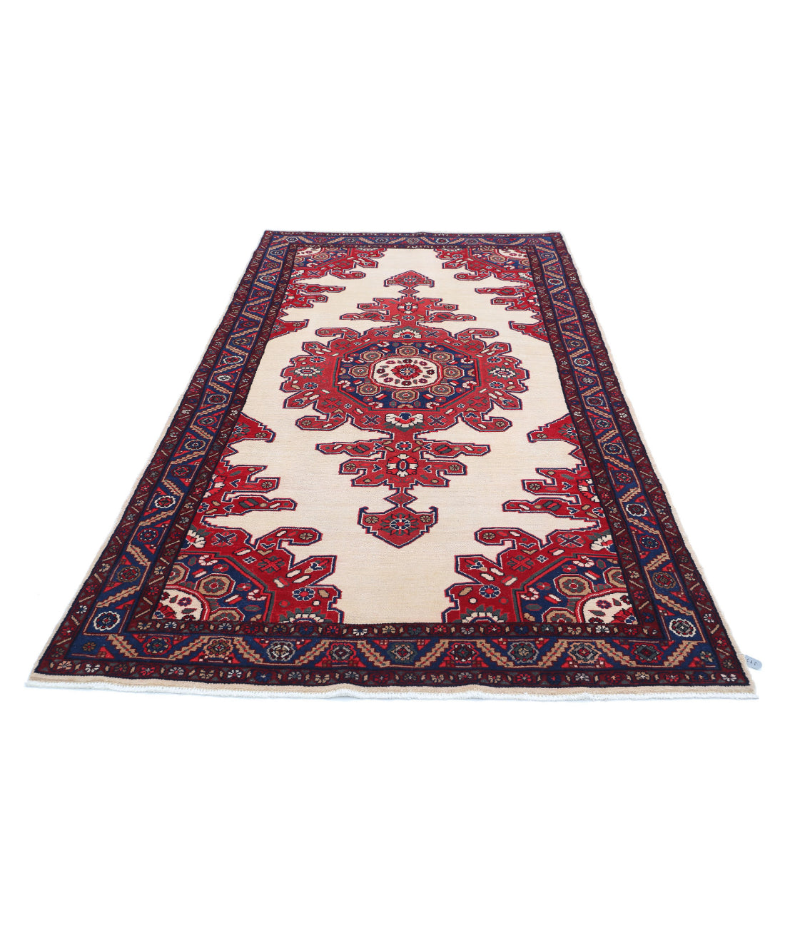 Hamadan 4'9'' X 8'11'' Hand-Knotted Wool Rug 4'9'' x 8'11'' (143 X 268) / Ivory / Blue