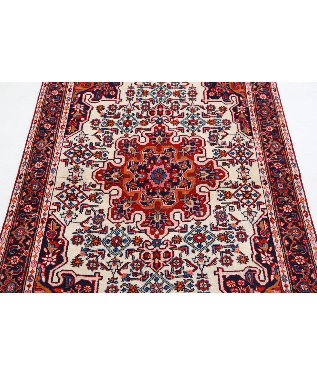 Hamadan 3'3'' X 5'1'' Hand-Knotted Wool Rug 3'3'' x 5'1'' (98 X 153) / Ivory / Blue