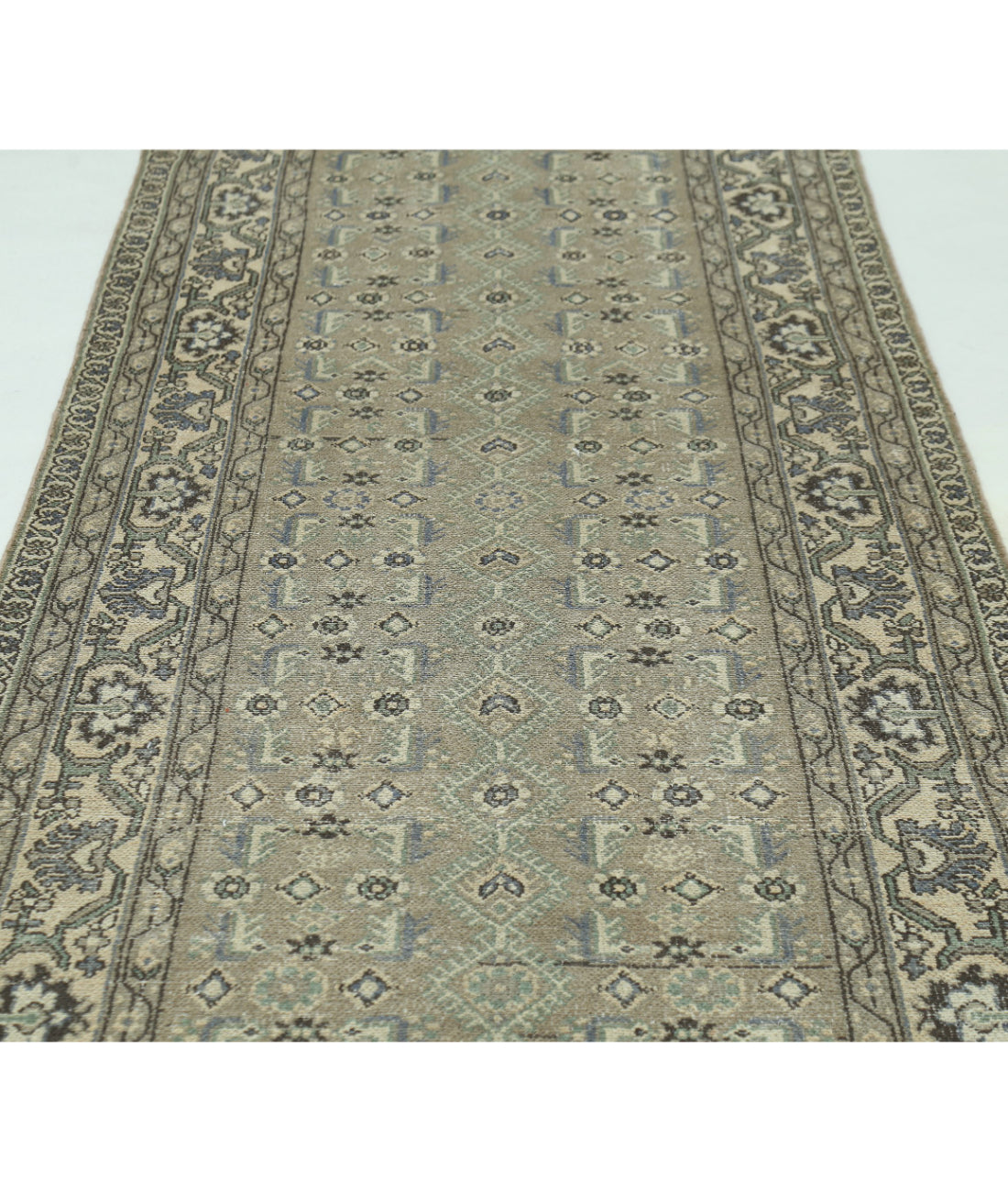 Vintage 3'8'' X 13'10'' Hand-Knotted Wool Rug 3'8'' x 13'10'' (110 X 415) / Taupe / Ivory