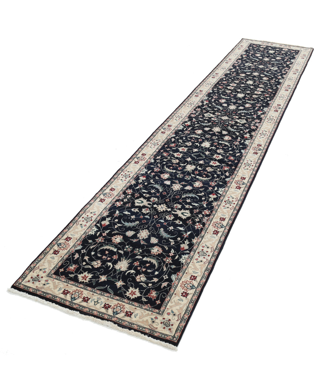 Heritage 2' 6" X 11' 10" Hand-Knotted Wool Rug 2' 6" X 11' 10" (76 X 361) / Black / Ivory