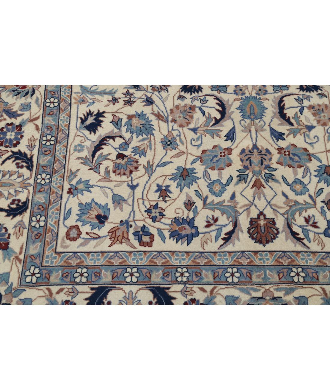 Heritage 4' 11" X 8' 0" Hand-Knotted Wool Rug 4' 11" X 8' 0" (150 X 244) / Ivory / Blue