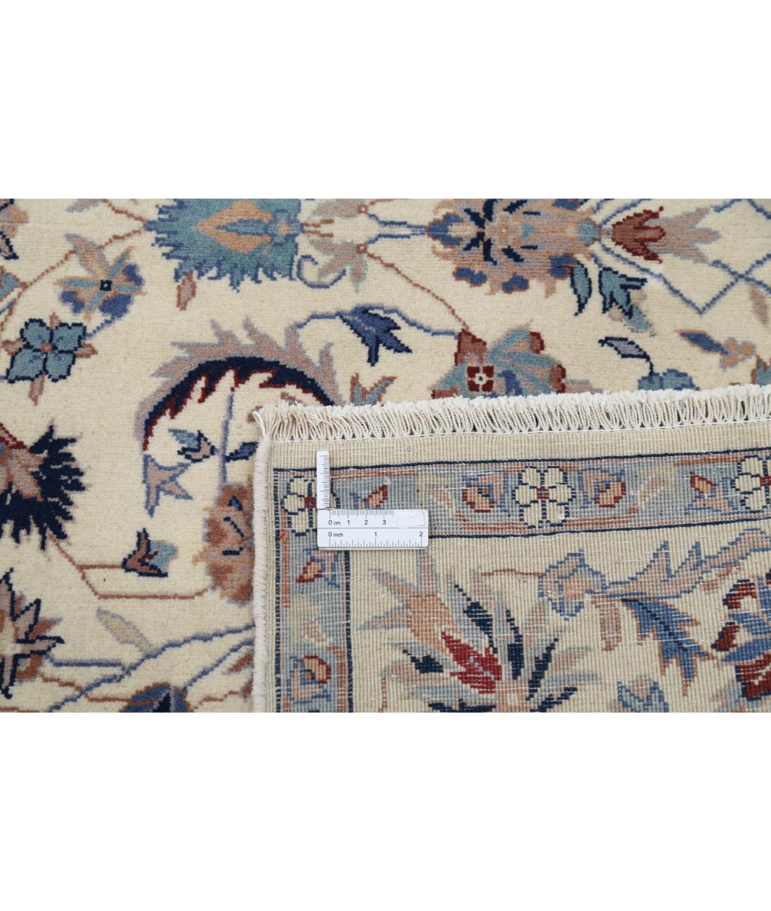 Heritage 4' 11" X 8' 0" Hand-Knotted Wool Rug 4' 11" X 8' 0" (150 X 244) / Ivory / Blue