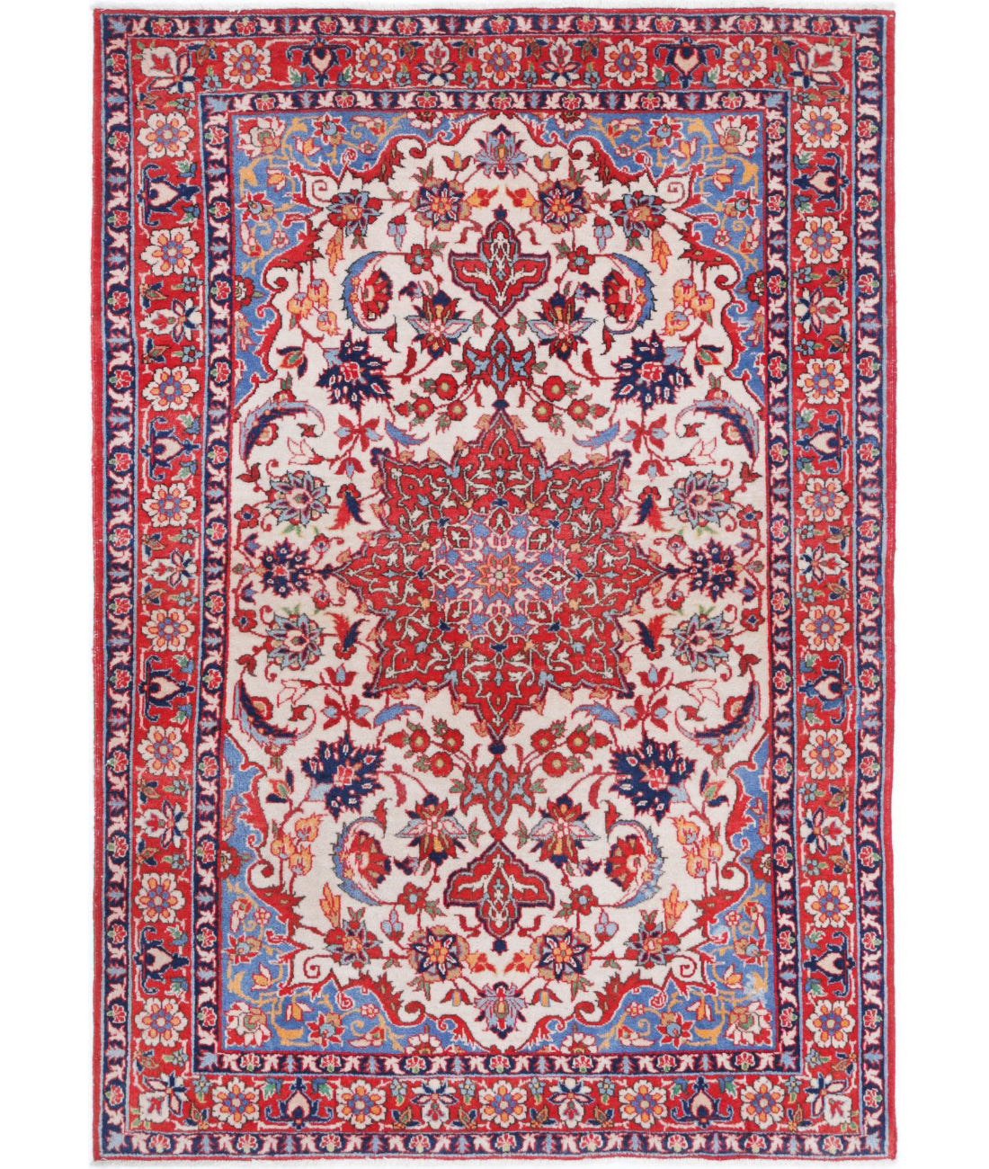 Isfahan 3'3'' X 4'10'' Hand-Knotted Wool Rug 3'3'' x 4'10'' (98 X 145) / Ivory / Red