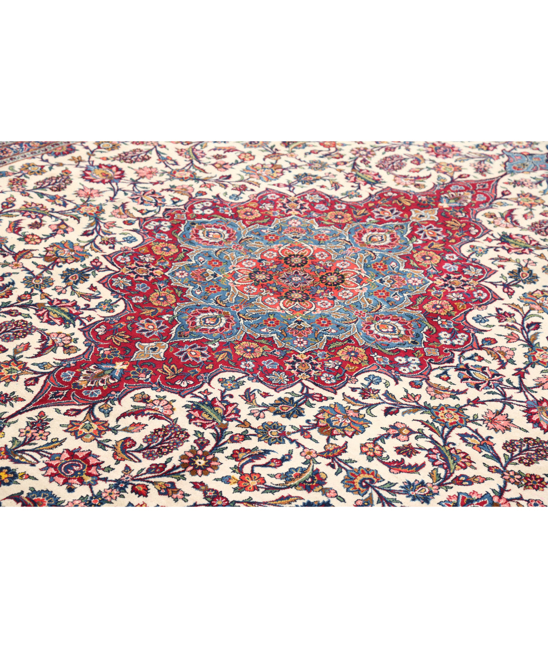 Kashan 8'8'' X 15'9'' Hand-Knotted Wool Rug 8'8'' x 15'9'' (260 X 473) / Ivory / Red