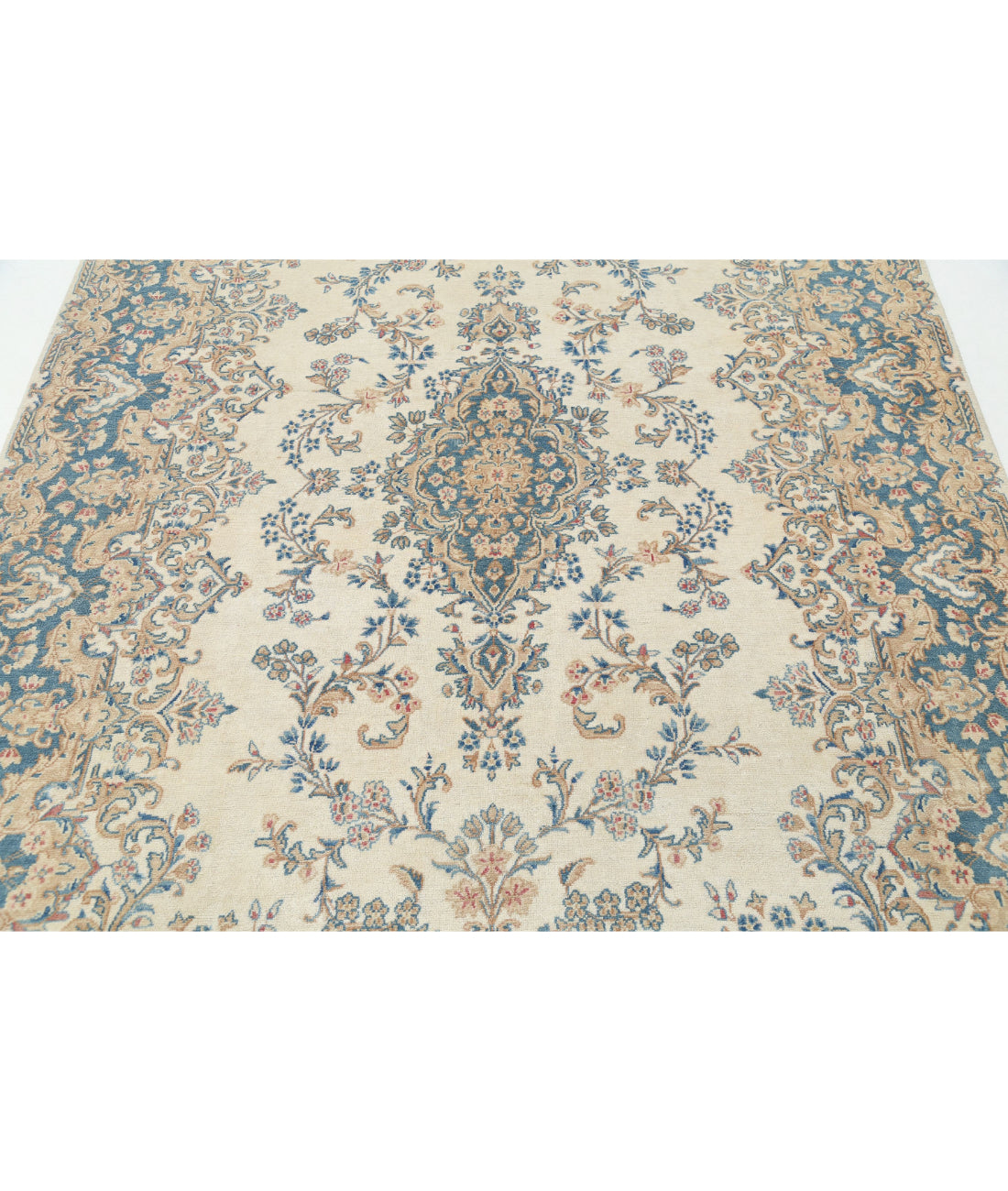 Kerman 5'10'' X 8'6'' Hand-Knotted Wool Rug 5'10'' x 8'6'' (175 X 255) / Ivory / Blue