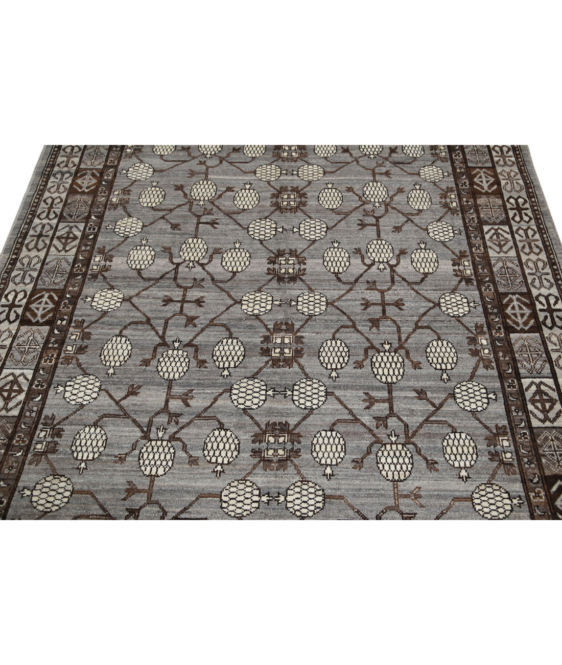 Khotan 5'6'' X 7'7'' Hand-Knotted Wool Rug 5'6'' x 7'7'' (165 X 228) / Grey / Ivory