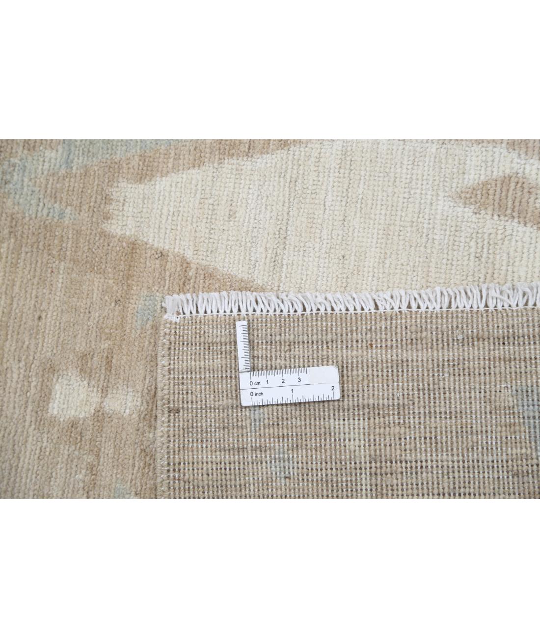 Khotan 6' 0" X 8' 9" Hand-Knotted Wool Rug 6' 0" X 8' 9" (183 X 267) / Taupe / Ivory