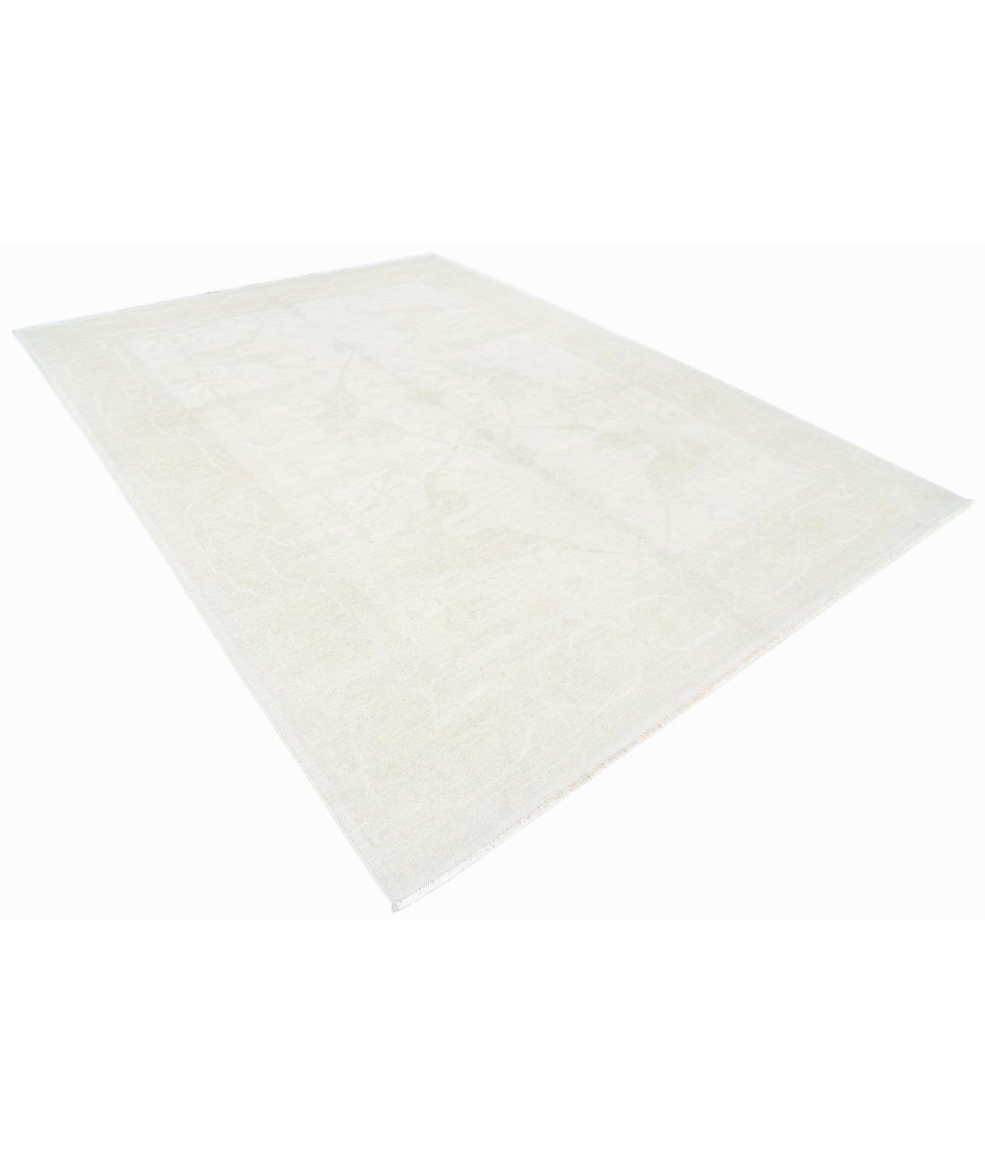 Khotan 8' 7" X 11' 7" Hand-Knotted Wool Rug 8' 7" X 11' 7" (262 X 353) / Ivory / Silver