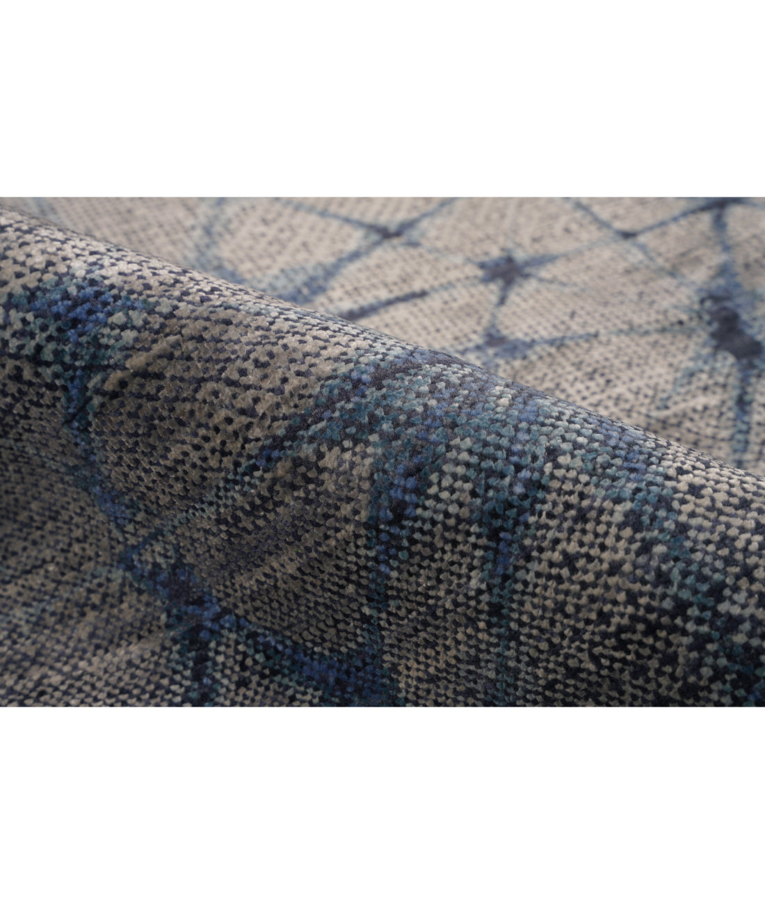 Flare 7' 11" X 9' 8" Hand-Knotted Wool-Silk Rug 7' 11" X 9' 8" (241 X 295) / Blue / Grey