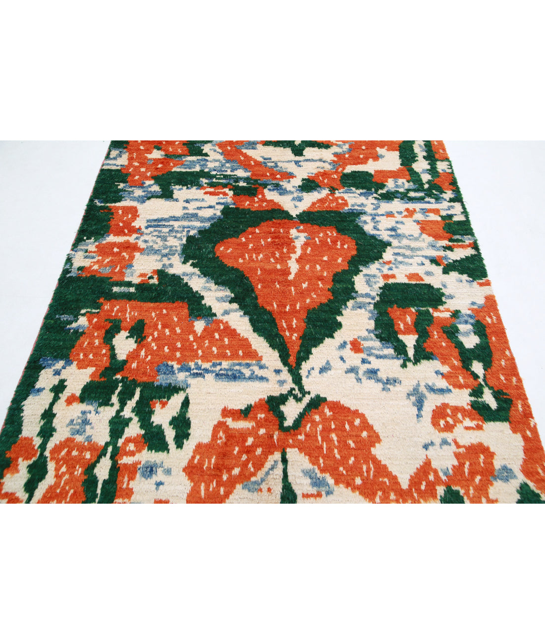 Moroccan 5'1'' X 7'7'' Hand-Knotted Wool Rug 5'1'' x 7'7'' (153 X 228) / Multi / Multi