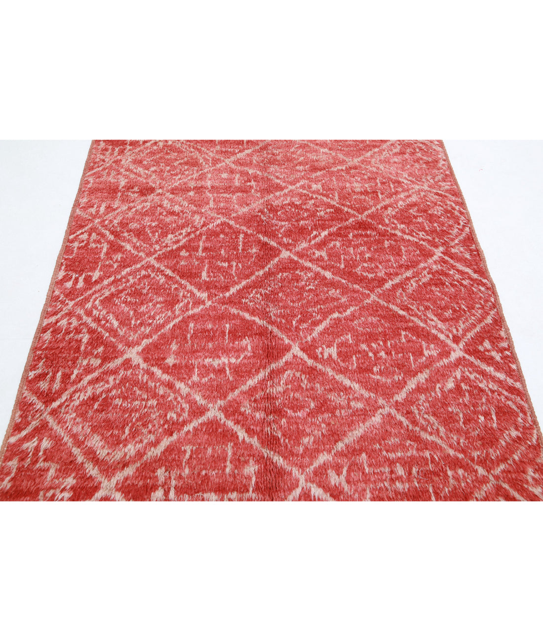 Moroccan 4'4'' X 5'9'' Hand-Knotted Wool Rug 4'4'' x 5'9'' (130 X 173) / Red / Ivory