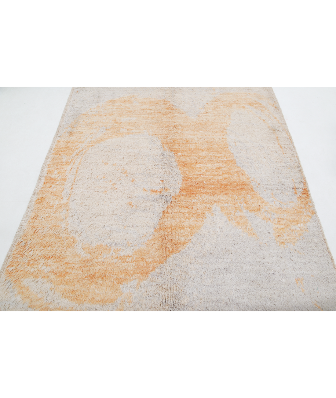 Moroccan 5'1'' X 7'5'' Hand-Knotted Wool Rug 5'1'' x 7'5'' (153 X 223) / Grey / Gold
