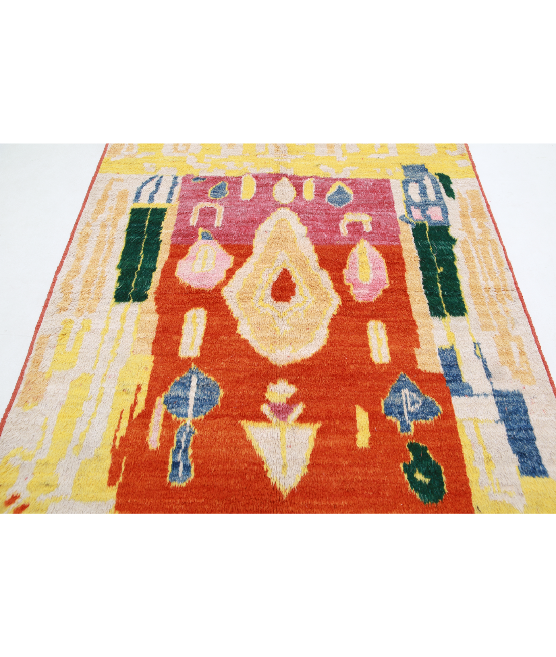 Moroccan 5'3'' X 6'11'' Hand-Knotted Wool Rug 5'3'' x 6'11'' (158 X 208) / Multi / Multi