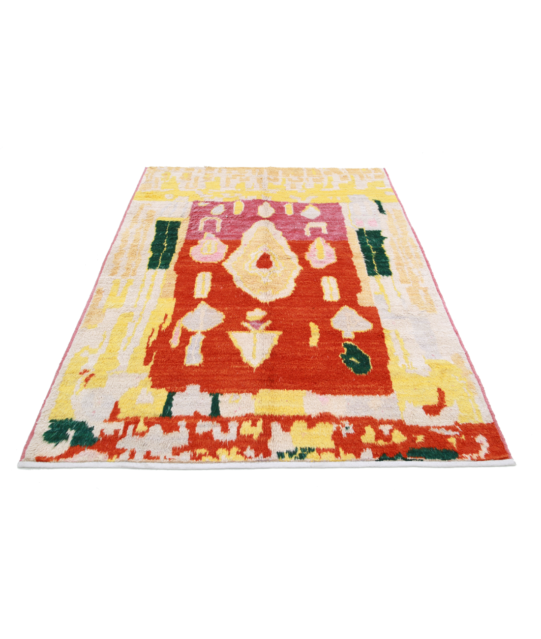 Moroccan 5'1'' X 7'0'' Hand-Knotted Wool Rug 5'1'' x 7'0'' (153 X 210) / Ivory / Gold