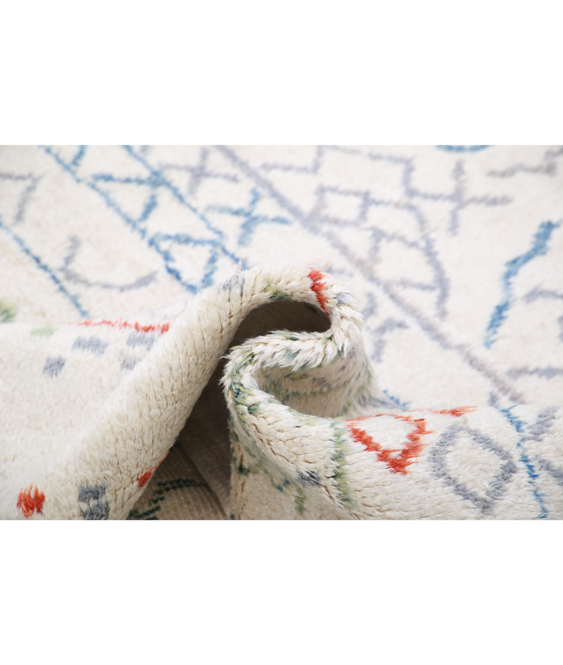 Moroccan 8'6'' X 9'9'' Hand-Knotted Wool Rug 8'6'' x 9'9'' (255 X 293) / Ivory / Red