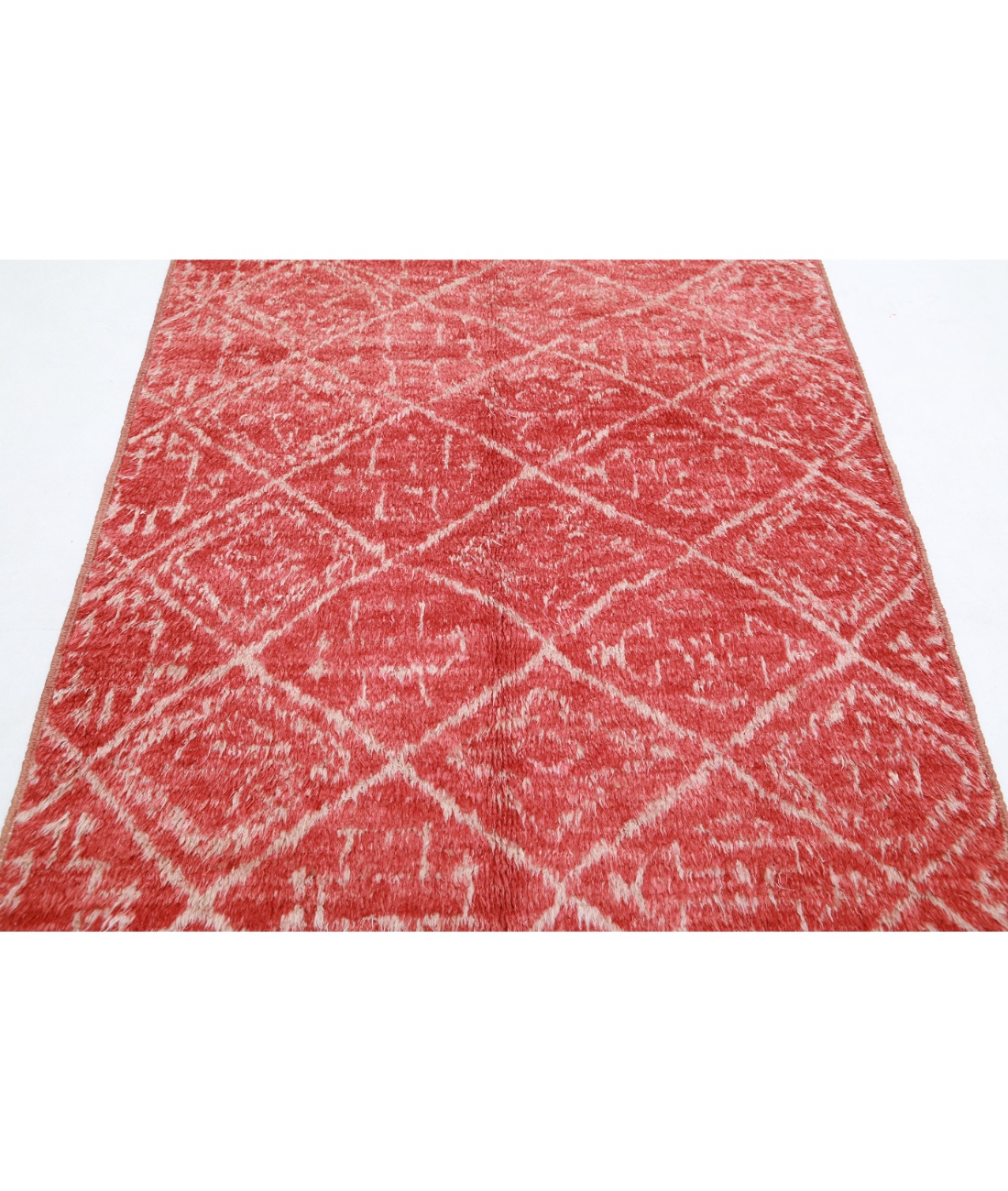 Moroccan 4'4'' X 5'9'' Hand-Knotted Wool Rug 4'4'' x 5'9'' (130 X 173) / Red / Ivory