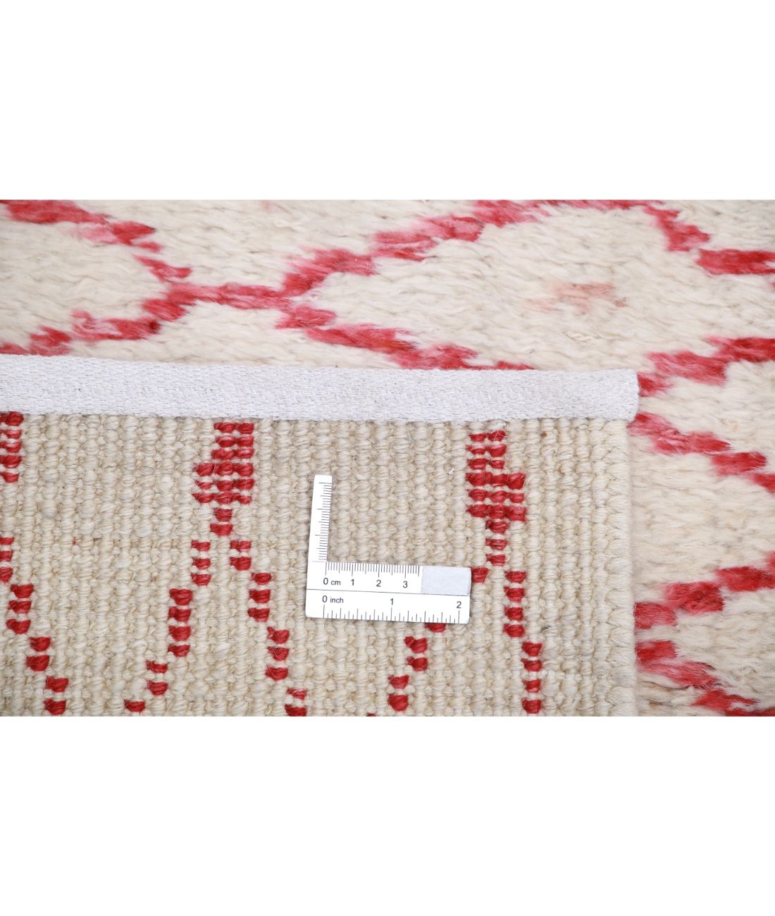 Moroccan 2'11'' X 11'3'' Hand-Knotted Wool Rug 2'11'' x 11'3'' (88 X 338) / Ivory / Red
