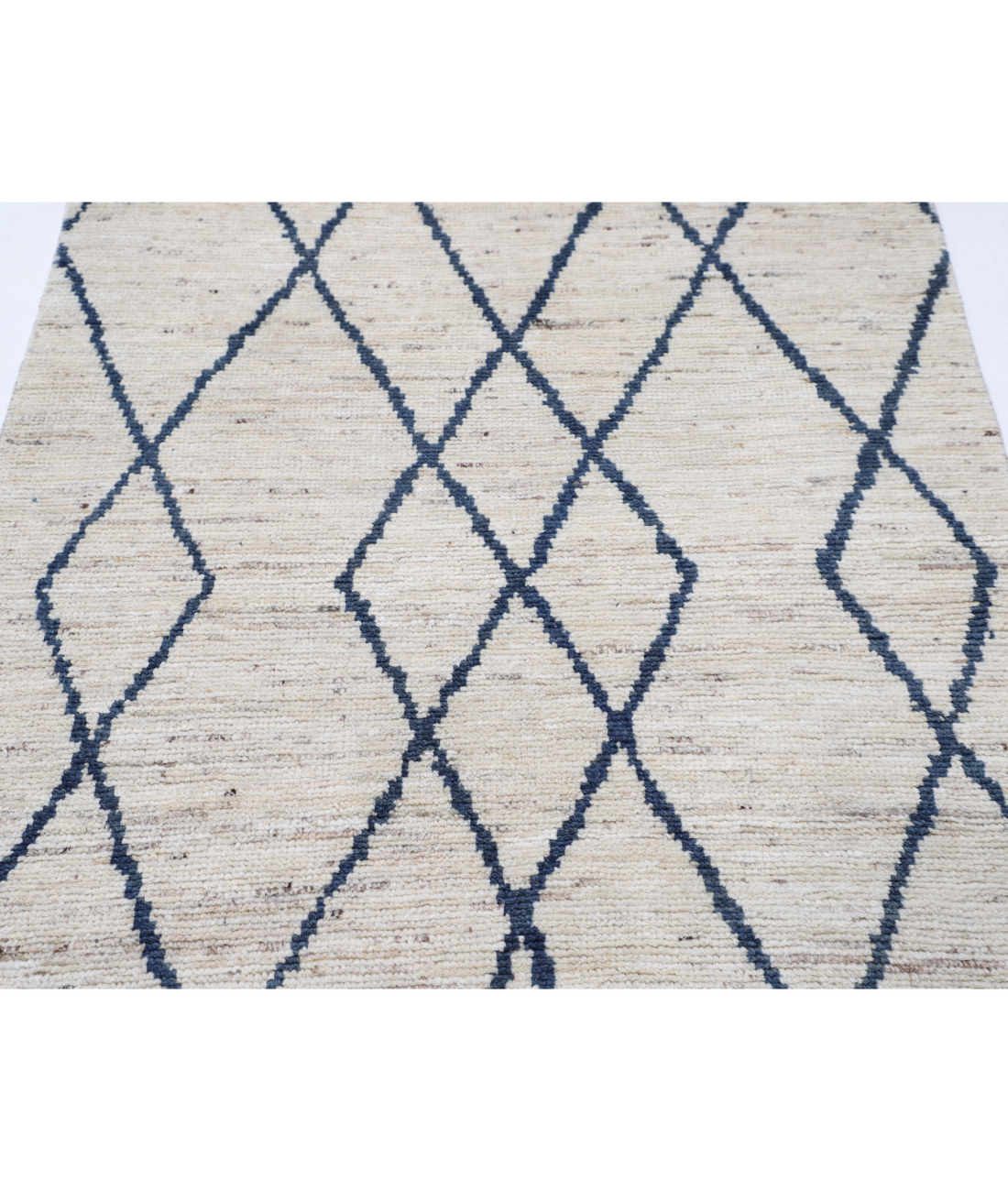 Hand Knotted Moroccan Wool Rug 3' 10" X 6' 0" 3' 10" X 6' 0" (117 X 183) / Ivory / Ivory