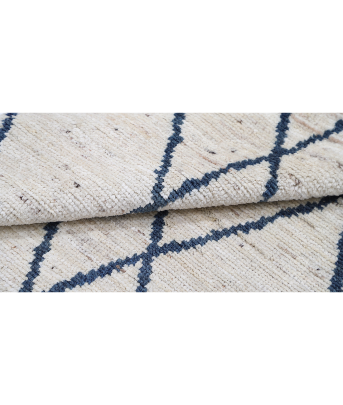 Hand Knotted Moroccan Wool Rug 3' 10" X 6' 0" 3' 10" X 6' 0" (117 X 183) / Ivory / Ivory