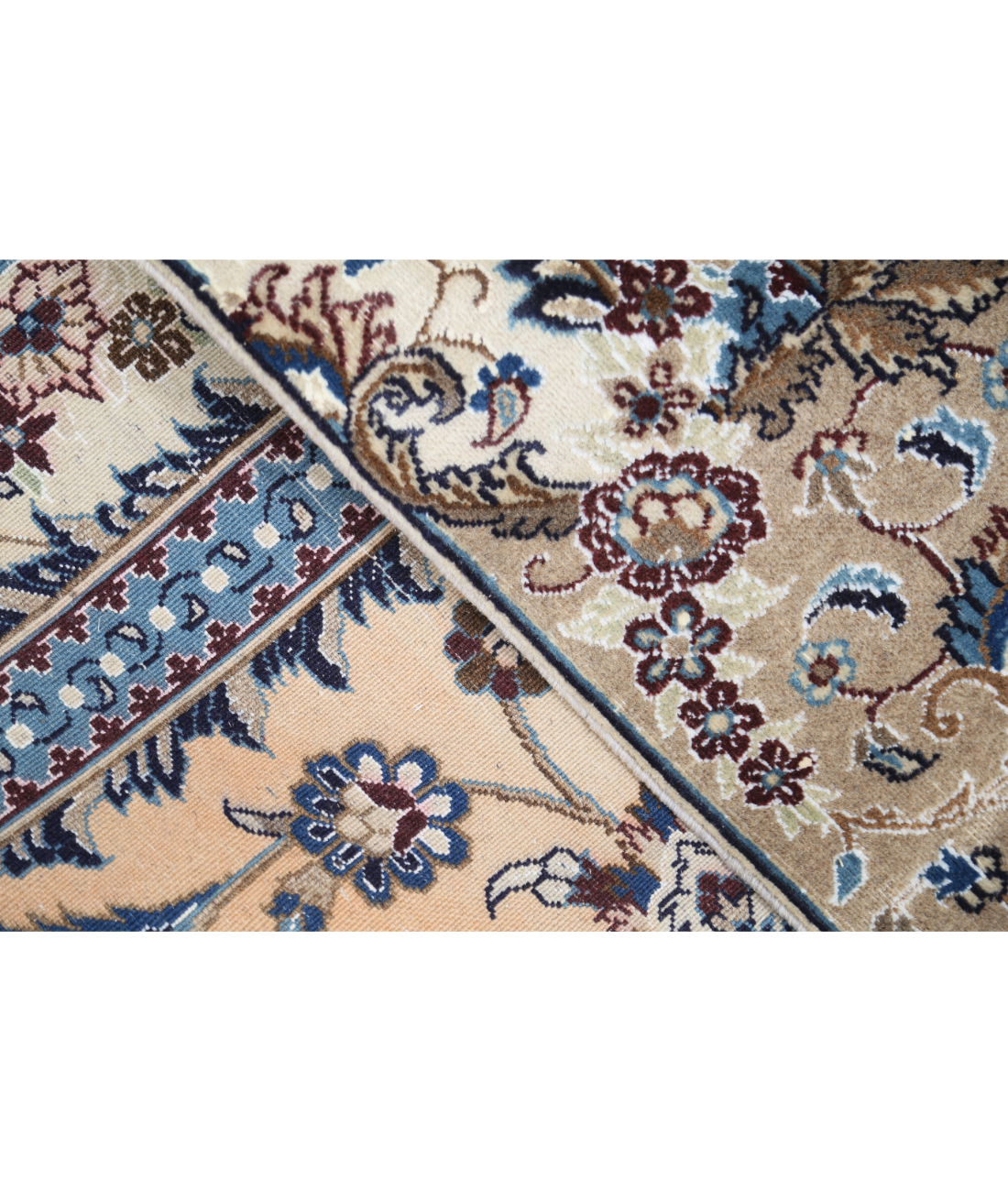 Hand Knotted Nain Wool & Silk Rug 3' 7" X 5' 2" 3' 7" X 5' 2" (109 X 158) / Peach / Ivory