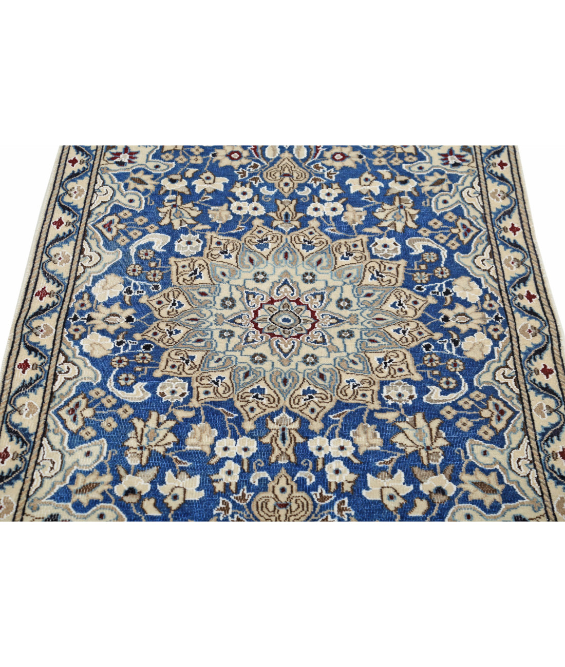 Nain 2'9'' X 4'5'' Hand-Knotted Wool-Silk Rug 2'9'' x 4'5'' (83 X 133) / Blue / Ivory