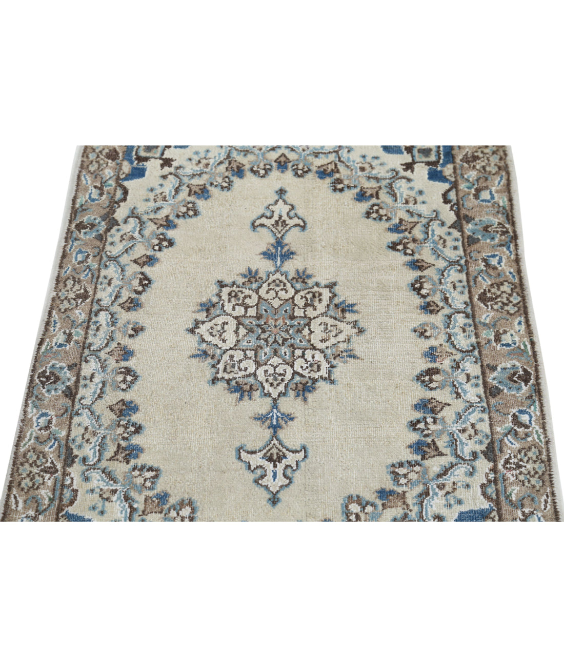 Nain 1'11'' X 2'10'' Hand-Knotted Wool-Silk Rug 1'11'' x 2'10'' (58 X 85) / Ivory / Taupe