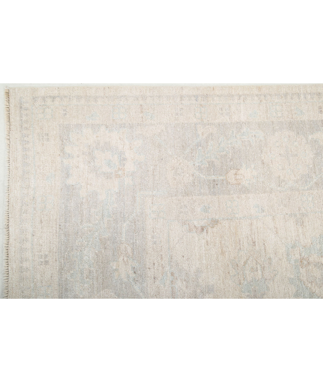 Oushak 8'1'' X 10'0'' Hand-Knotted Wool Rug 8'1'' x 10'0'' (243 X 300) / Ivory / Grey