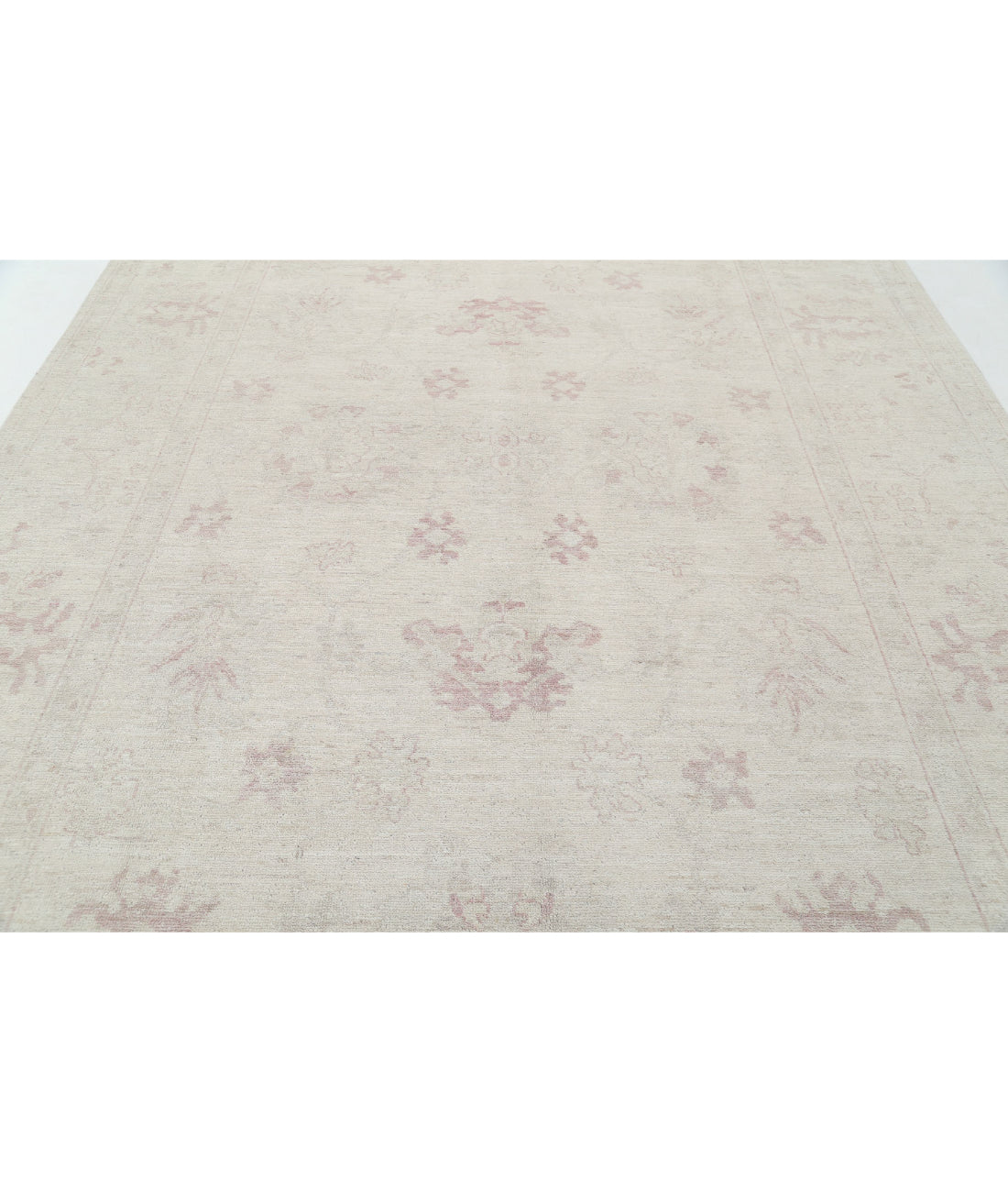 Oushak 8'6'' X 12'2'' Hand-Knotted Wool Rug 8'6'' x 12'2'' (255 X 365) / Ivory / Ivory