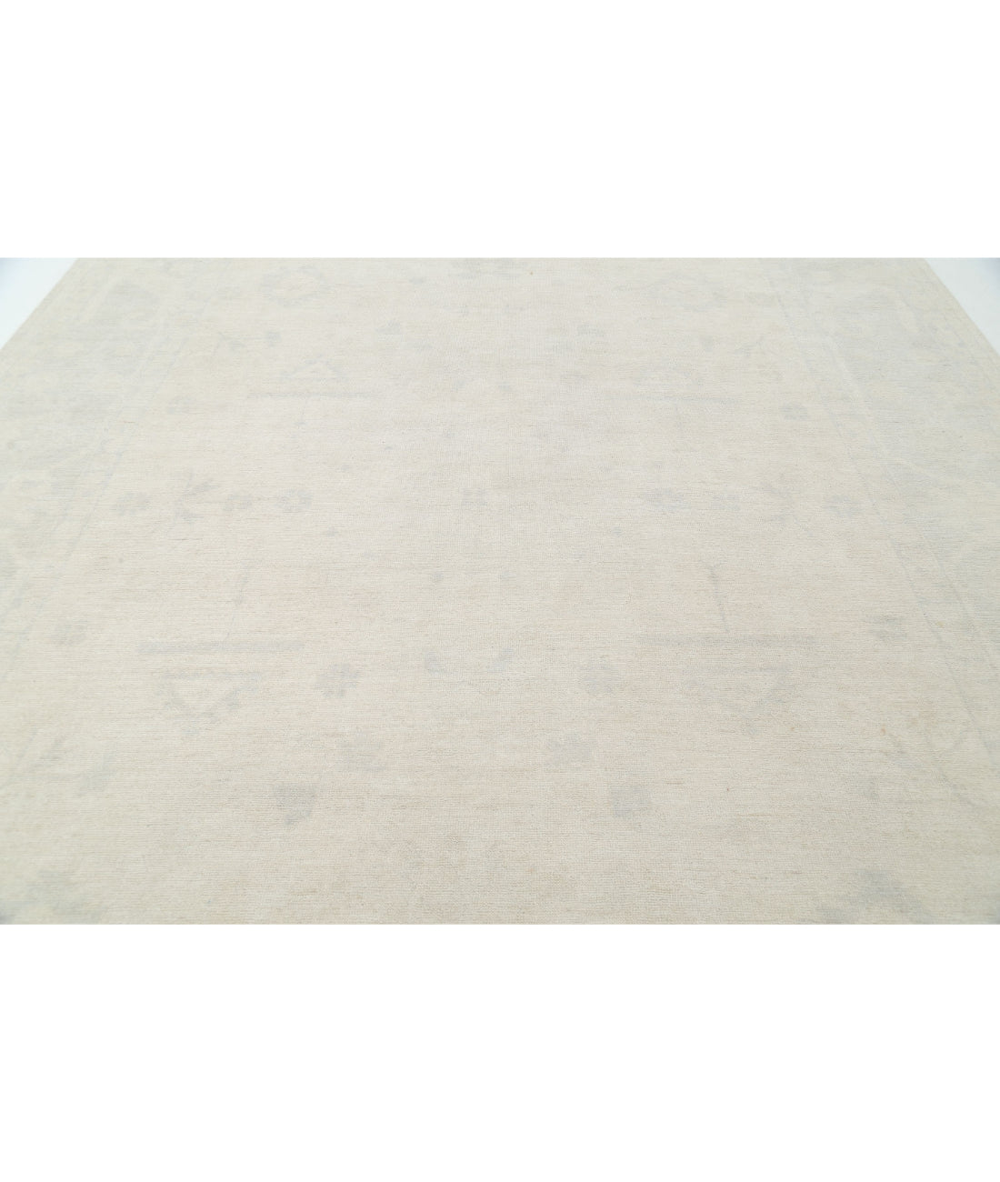 Oushak 10'6'' X 13'11'' Hand-Knotted Wool Rug 10'6'' x 13'11'' (315 X 418) / Ivory / Grey